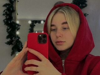 camgirl playing with sex toy EdlinBradway