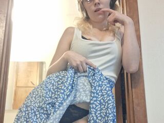 camgirl fingering bald pussy AjaJones