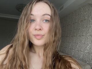 naughty cam girl AlbertaClem