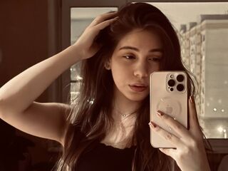 kinky cam picture AlishiaCowlin