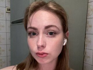adult web cam AmiNahha