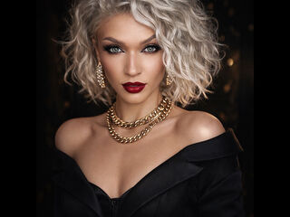 adult web cam chat room EmmaAmstrong