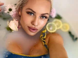 webcam sex IsabellaSaturn