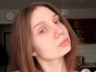 hot cam girl masturbating with dildo LaraVenn