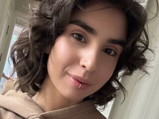 hot naked cam girl LillianKnight