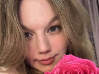 bedroom livesex LinnGrimshaw