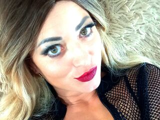 girl chat LionessoneForu