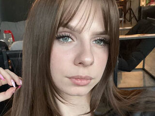 real live cam pic LoiseHarington