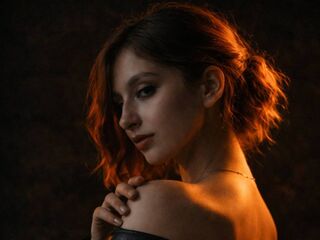 hot camslut LylianRose