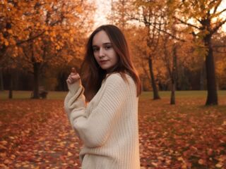 camgirl video chat room MillisaTravel