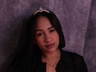 adult chatroom NicolleMari