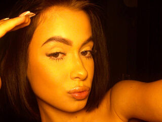 free video chat room RuthieMichieli