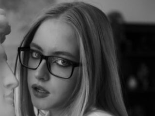 camgirl livesex SheliaEdwards
