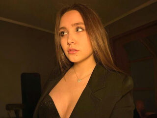 hot strip tease web cam UdeleBroadhurst