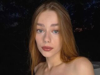 adult free chat EmilliaFox