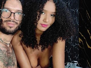naked camcouple masturbating with vibrator KarlisAndSam
