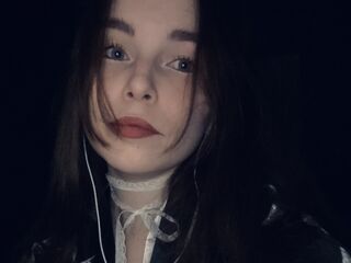 nude cam AdelinaMorris