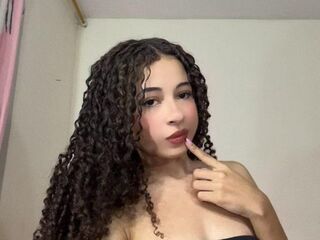 hot cam girl fingering AmandaFerri