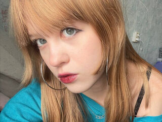 kinky webcam model AmberLune