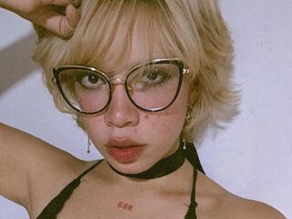chat room webcam picture AmelieMari