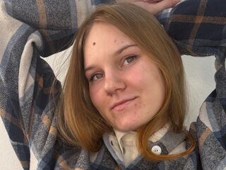 shaved pussy webcam AngelineMagruder