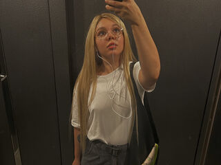 adult free chat AnnaSebastian