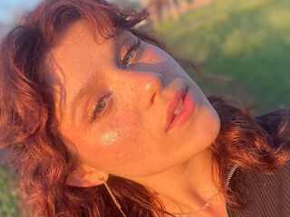 adult cam live AstridChing