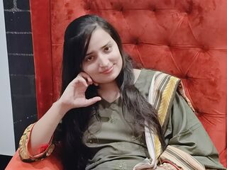 cambitch AyeshaSajid