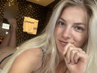 live porn photo BlondieBritt