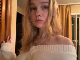 nude webcam BrittaneyCreitz