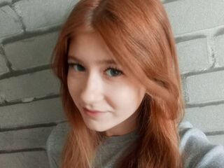cam girl playing with sextoy CandaceSempek