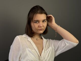 hot cam girl masturbating CaritaMattox
