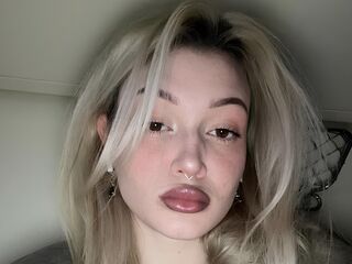 webcamgirl video chat CaseyHemmerling