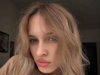 free video chat room ChiaMaia