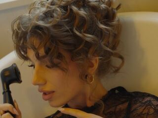 camgirl masturbating with dildo ChrisLaursen