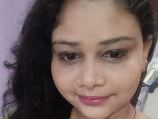 live cam girl CurvySoniya