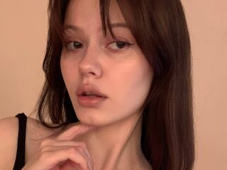 hot livecam DeniseBonnel
