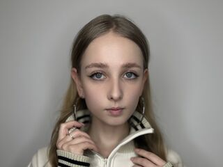 anal webcam DessieBusche