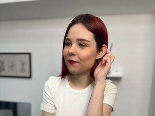 beautiful camgirl EarthaHerlan