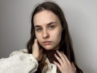 hot web cam show EffieMeredith