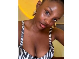 webcamgirl sexchat EleanorVee