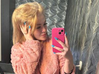 chat room ElizabethCamaro