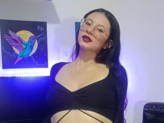 sex webcam chat EmberCullen