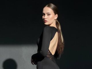 free cam EmilyGiffin