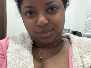 free chat EmilyQuezada