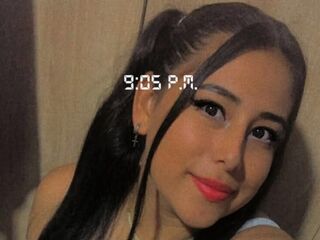 camgirl porn web cam EmilyStuar