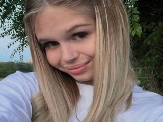 beautiful girl webcam EricaVon