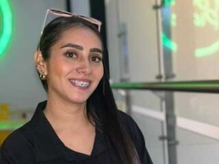 camgirl playing with sex toy EscarlethSwith