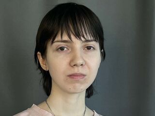 free chat room EsterSugimoto