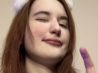 camgirl shaving pussy EvaBorn